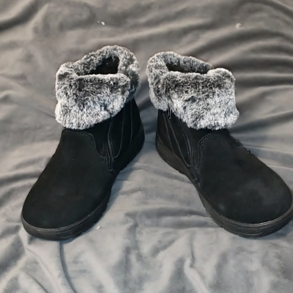 Winter boots